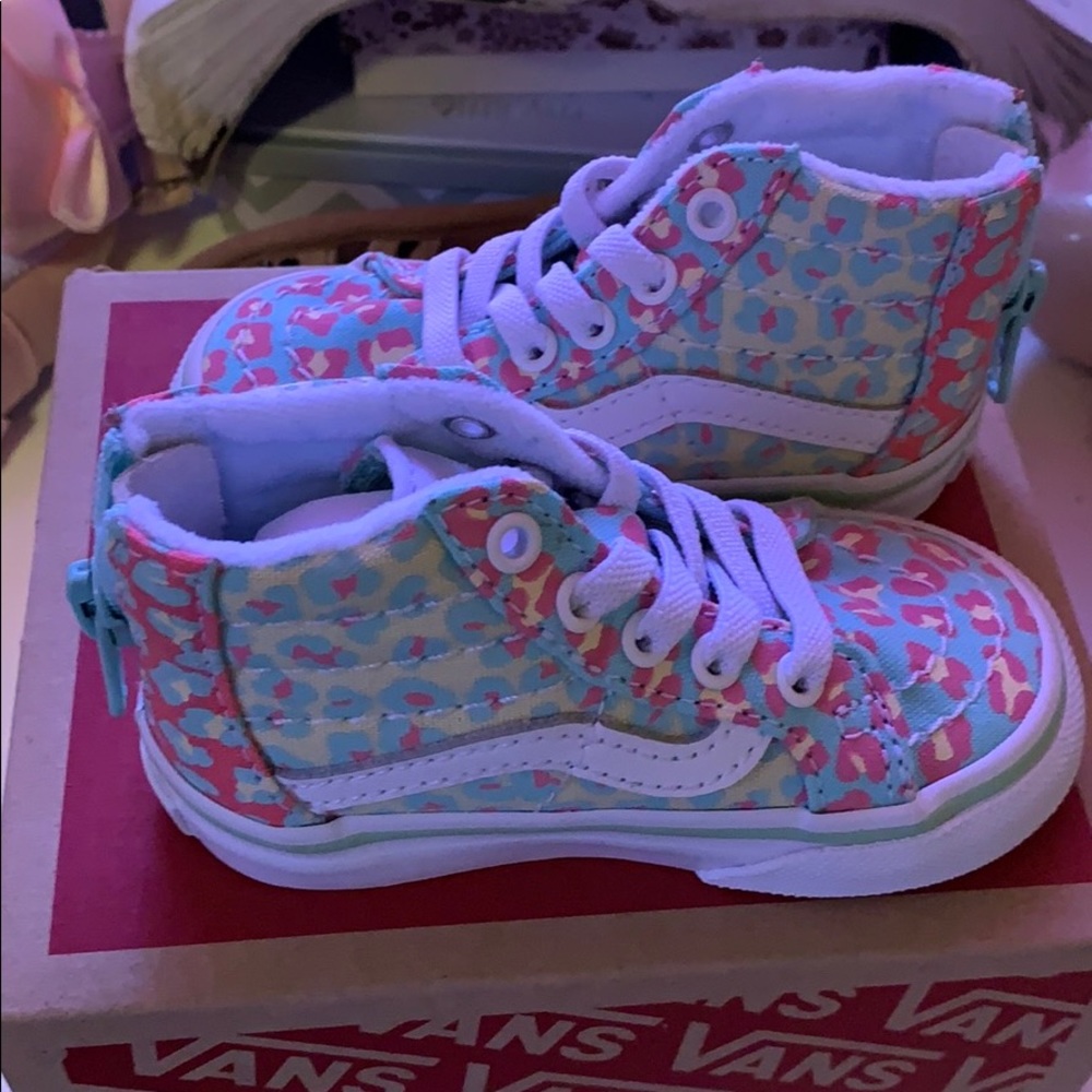 Toddler girl animal print Vans BRAND NEW